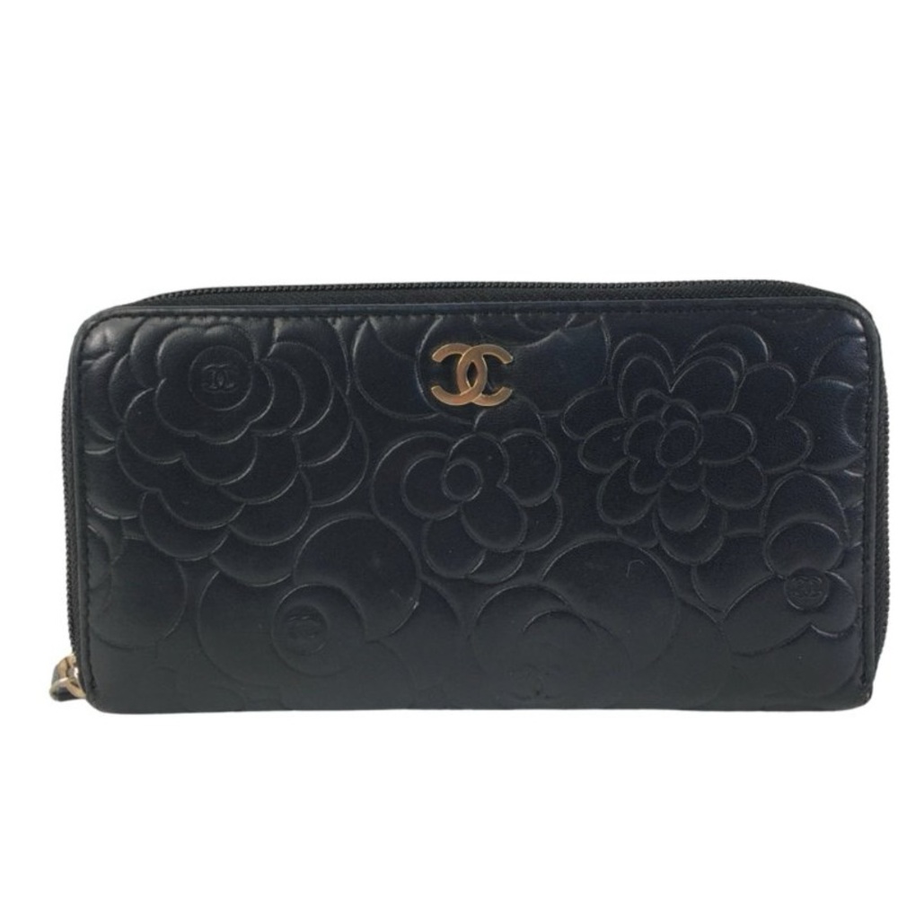 Chanel CC Black camellia flower Quilted Women's leather black zip Wallet